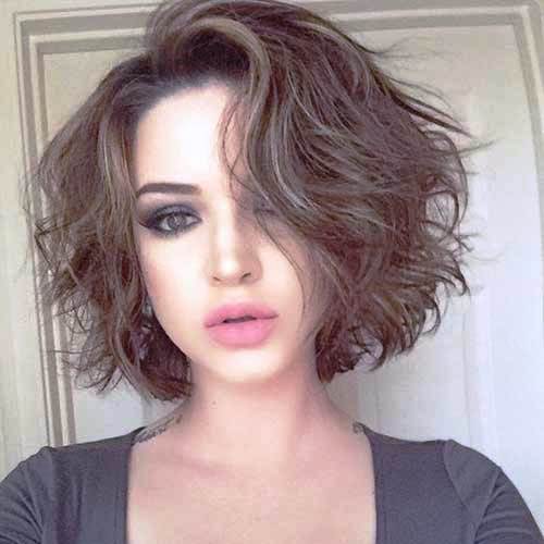 Short Messy Layered Hair